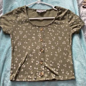 green floral button up cropped tee